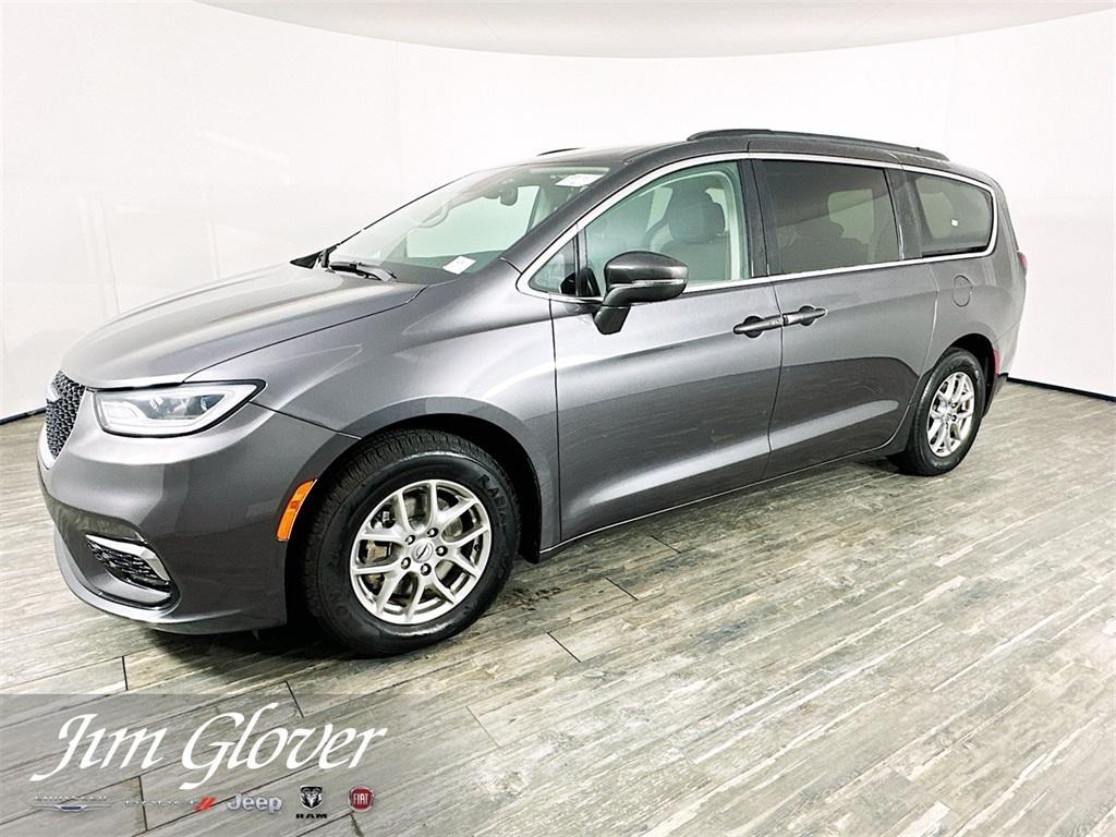 used 2021 Chrysler Pacifica car, priced at $23,802