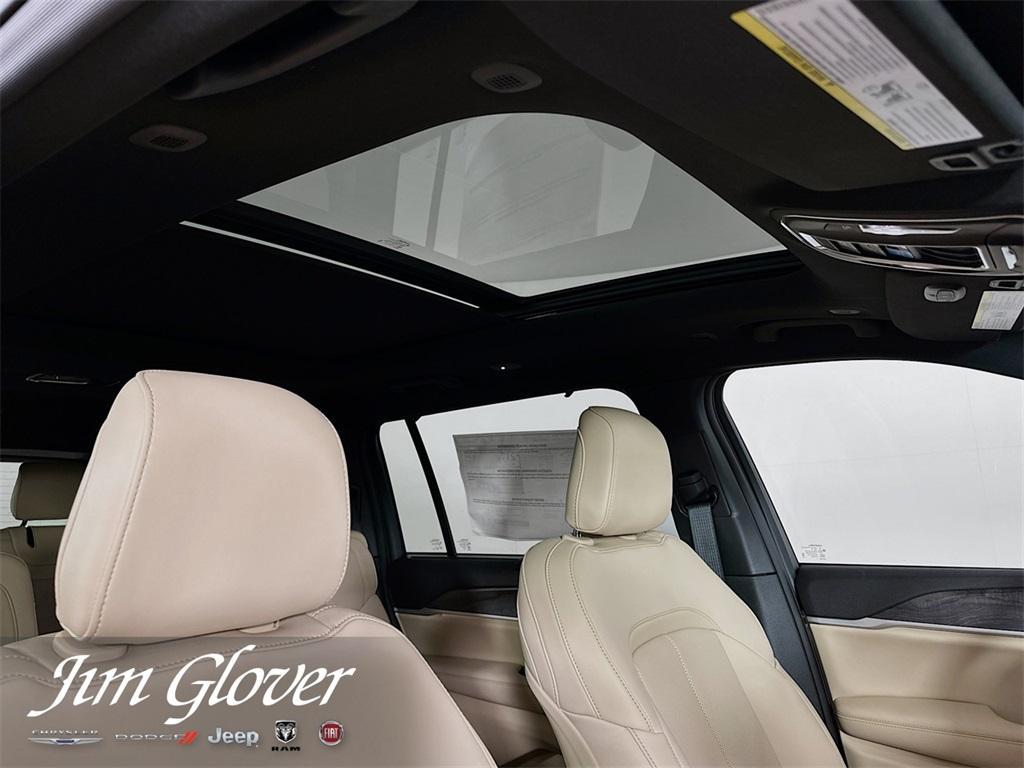 new 2025 Jeep Grand Cherokee L car, priced at $48,667