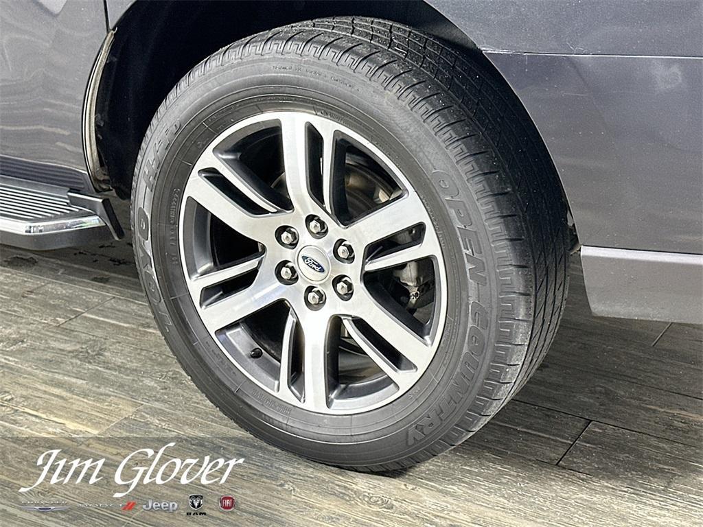 used 2022 Ford Expedition Max car, priced at $50,066