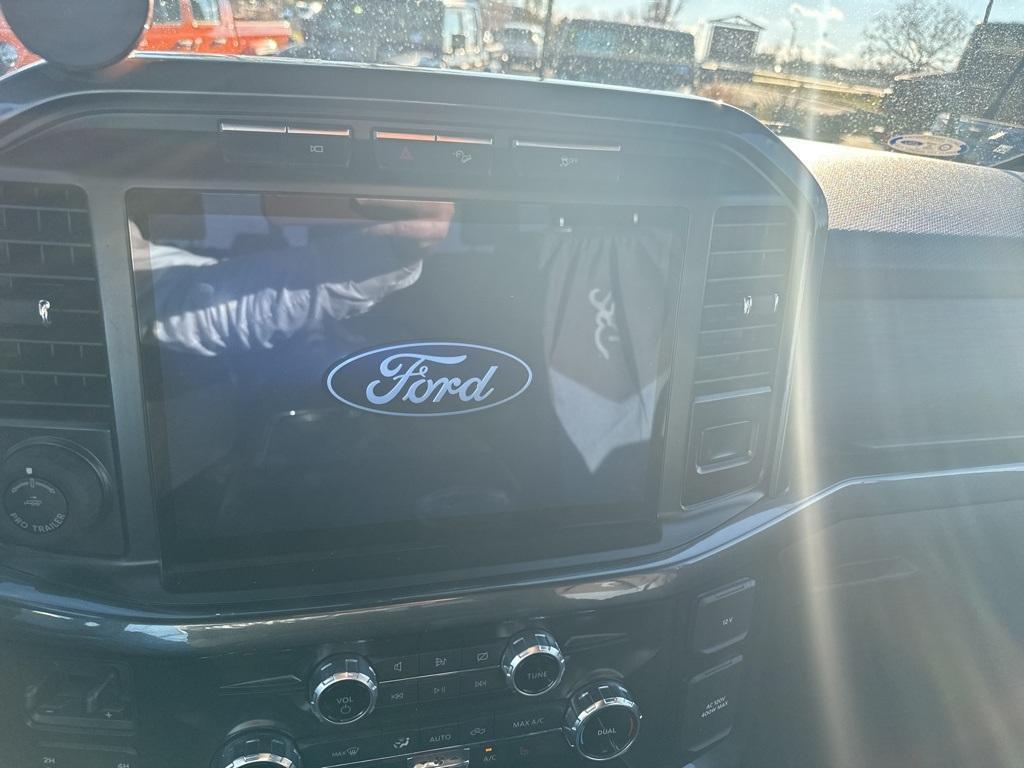 used 2022 Ford F-150 car, priced at $34,999