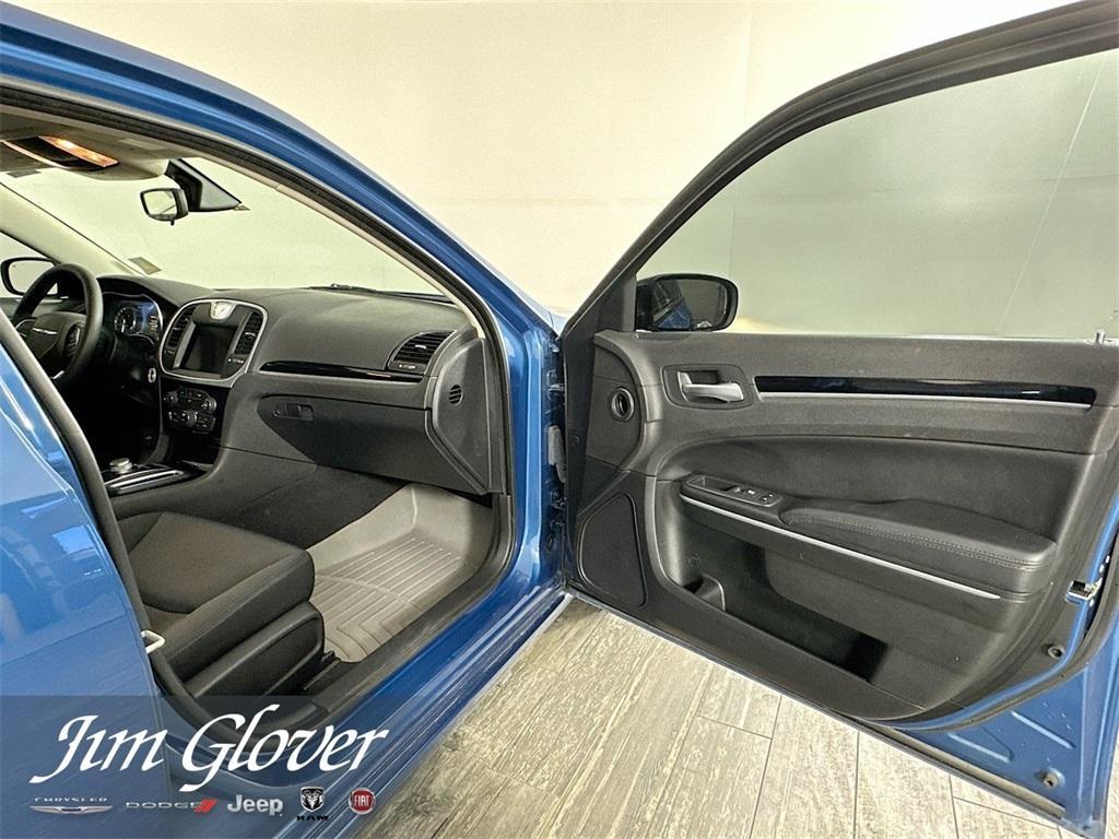 used 2023 Chrysler 300 car, priced at $25,790