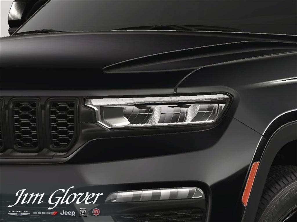 new 2025 Jeep Grand Cherokee car, priced at $49,955