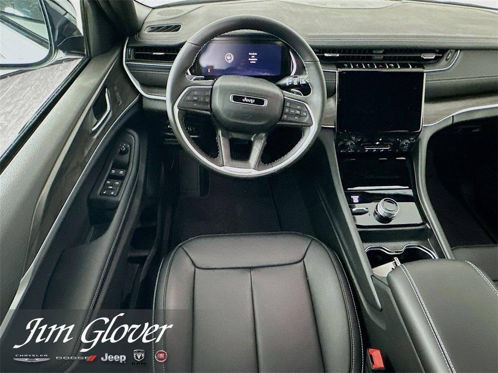 new 2025 Jeep Grand Cherokee L car, priced at $43,182