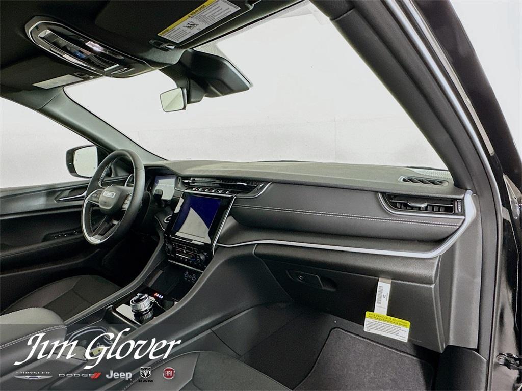 new 2025 Jeep Grand Cherokee L car, priced at $41,638