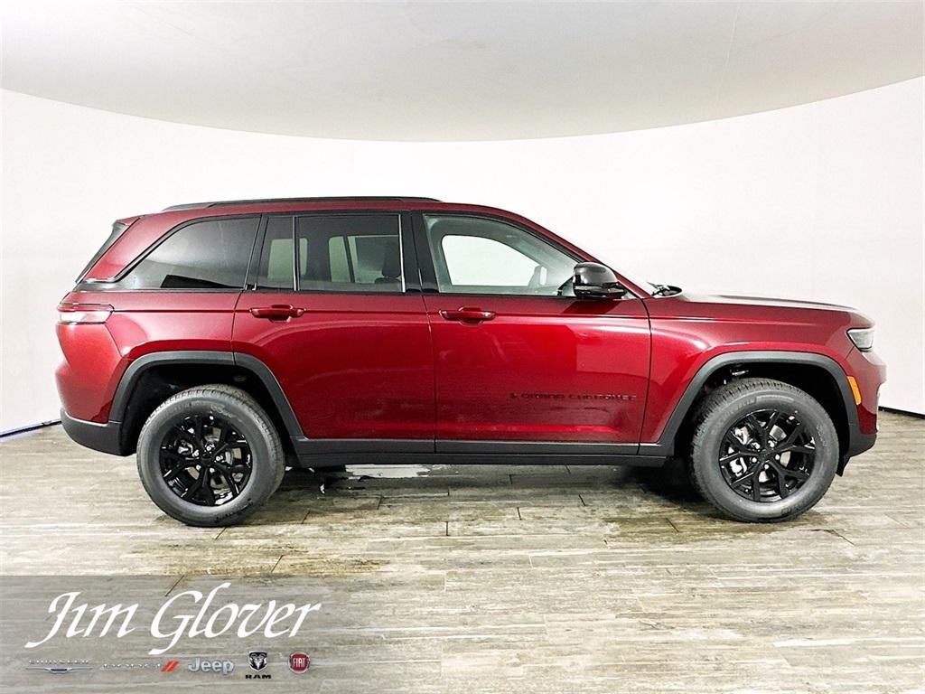new 2025 Jeep Grand Cherokee car, priced at $41,474