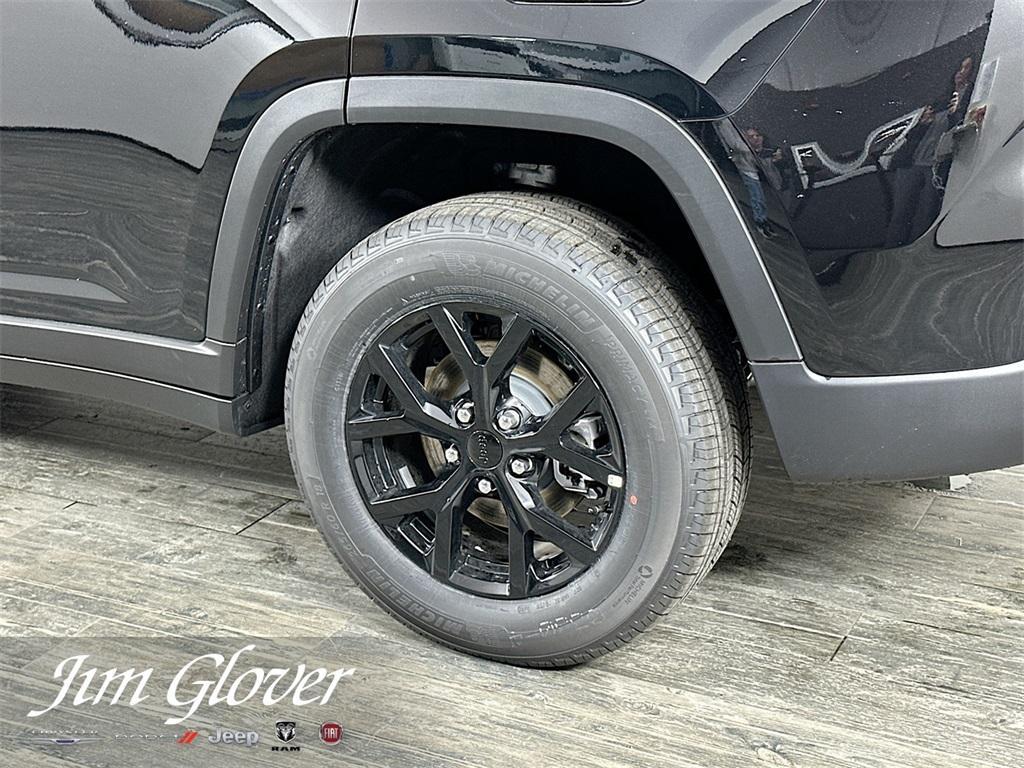 new 2025 Jeep Grand Cherokee car, priced at $41,291