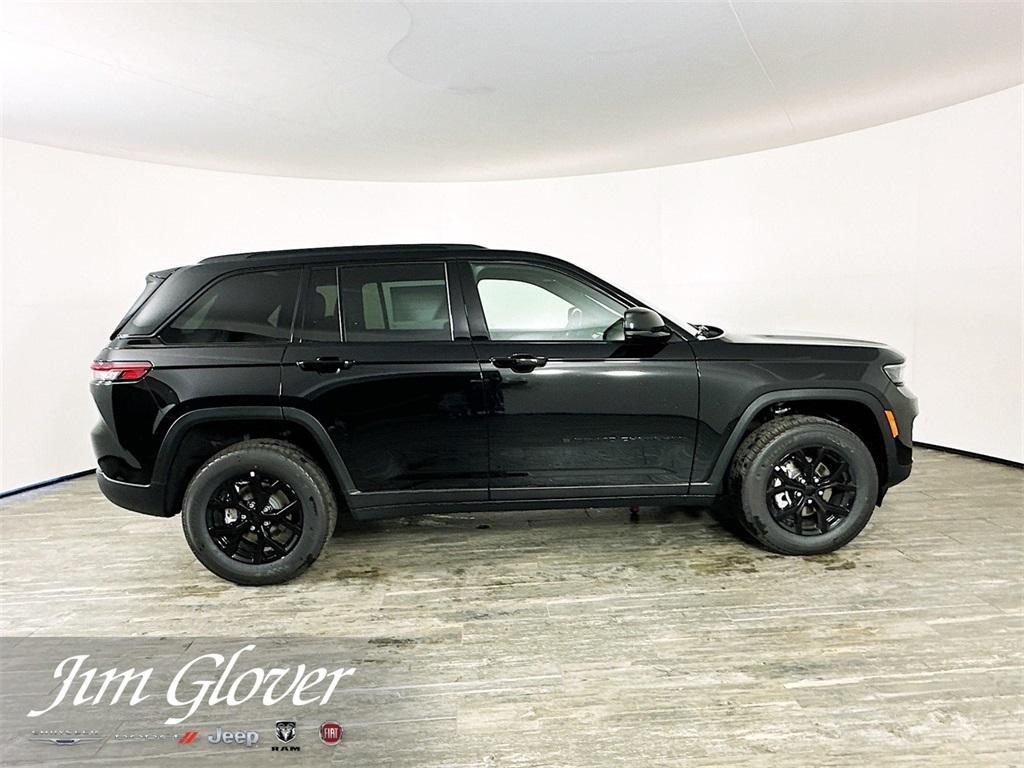 new 2025 Jeep Grand Cherokee car, priced at $41,291