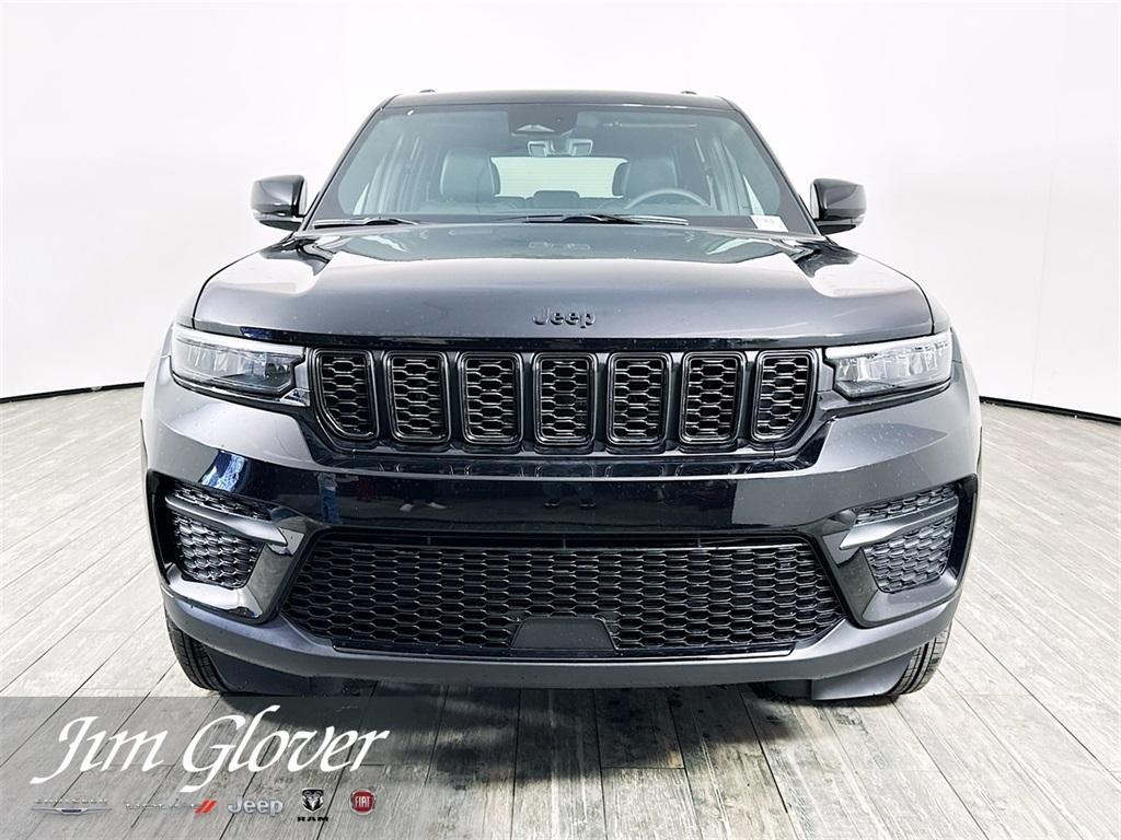 new 2025 Jeep Grand Cherokee car, priced at $41,291