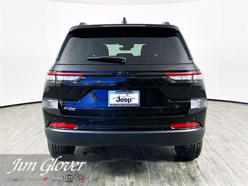 new 2025 Jeep Grand Cherokee car, priced at $41,291