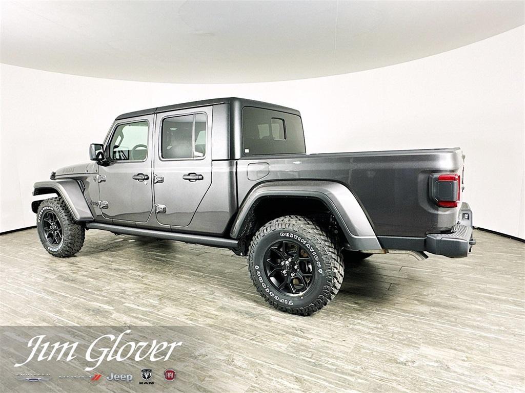 new 2025 Jeep Gladiator car, priced at $44,980