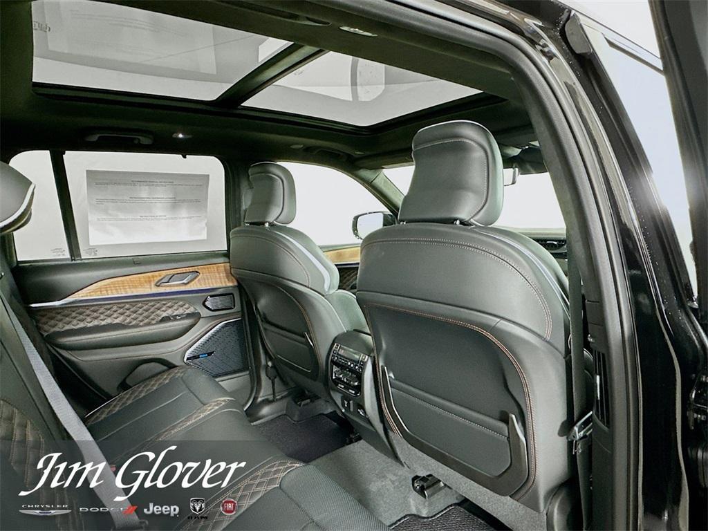 new 2025 Jeep Grand Cherokee car, priced at $63,512