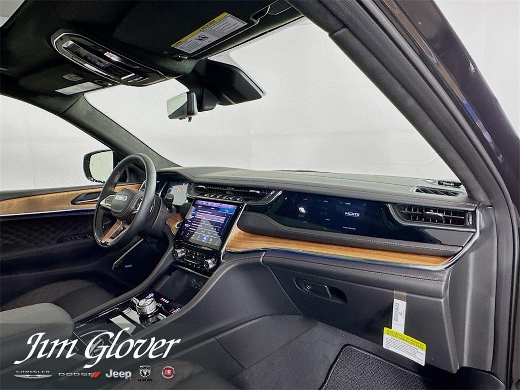 new 2025 Jeep Grand Cherokee car, priced at $63,512