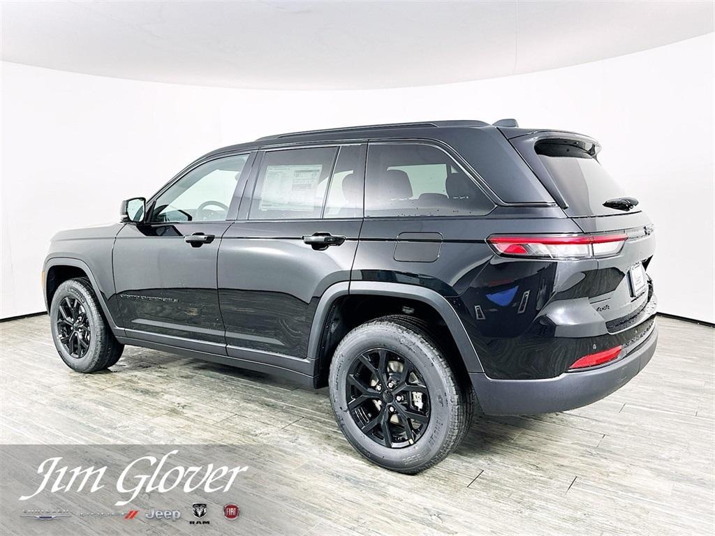 new 2025 Jeep Grand Cherokee car, priced at $41,524