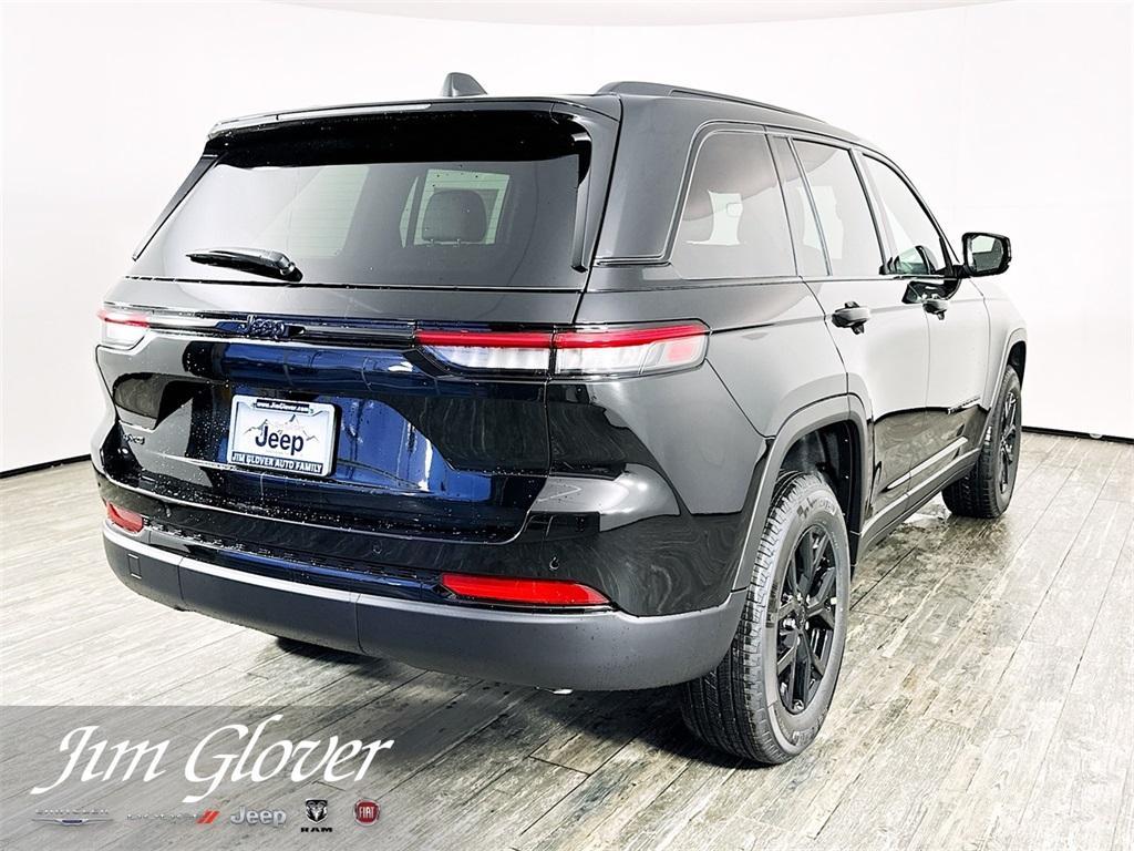 new 2025 Jeep Grand Cherokee car, priced at $41,524