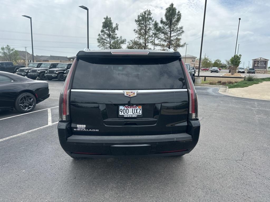 used 2019 Cadillac Escalade car, priced at $33,570