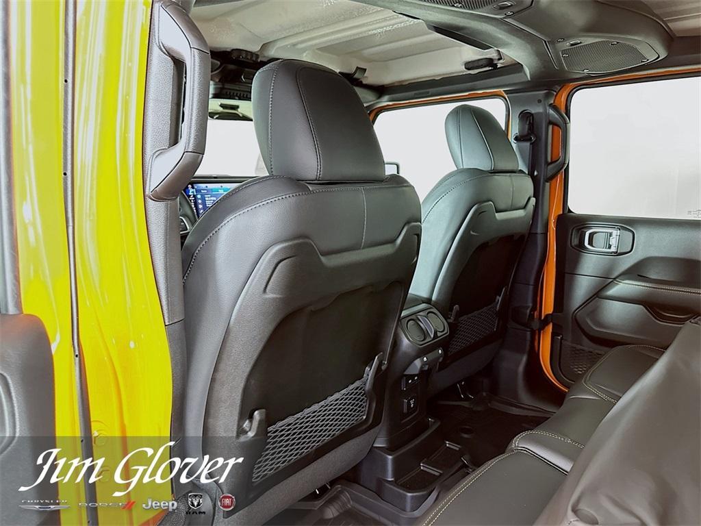 new 2025 Jeep Wrangler car, priced at $49,596