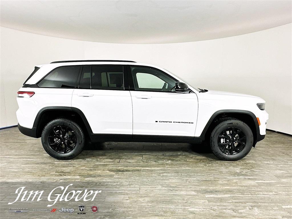 new 2025 Jeep Grand Cherokee car, priced at $39,425