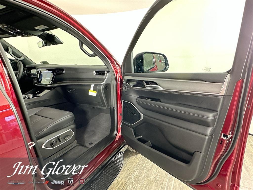 new 2025 Jeep Wagoneer L car, priced at $76,096