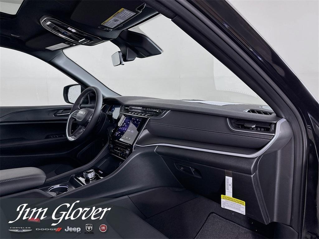 new 2025 Jeep Grand Cherokee L car, priced at $38,444
