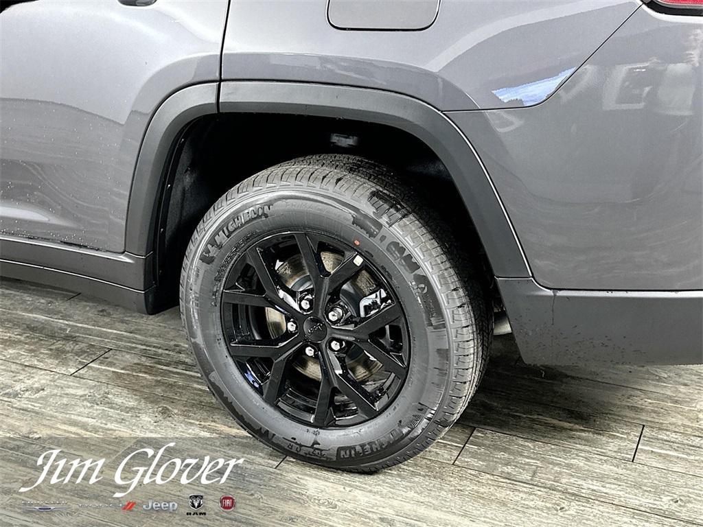new 2025 Jeep Grand Cherokee L car, priced at $41,638