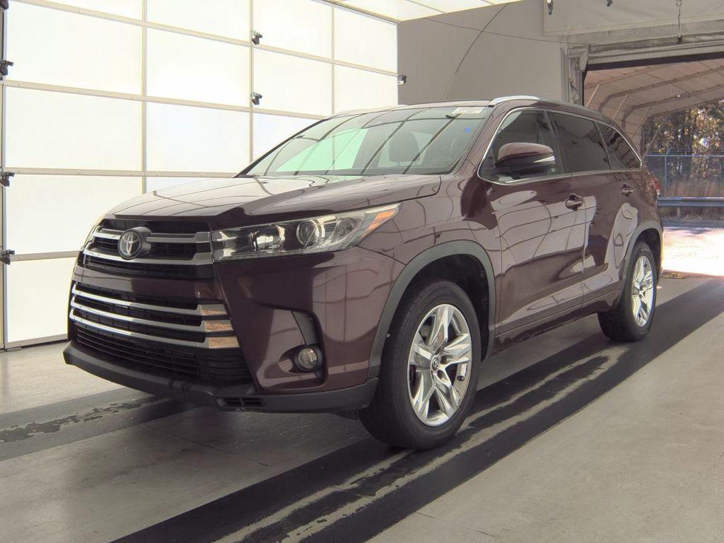 used 2018 Toyota Highlander car, priced at $24,617