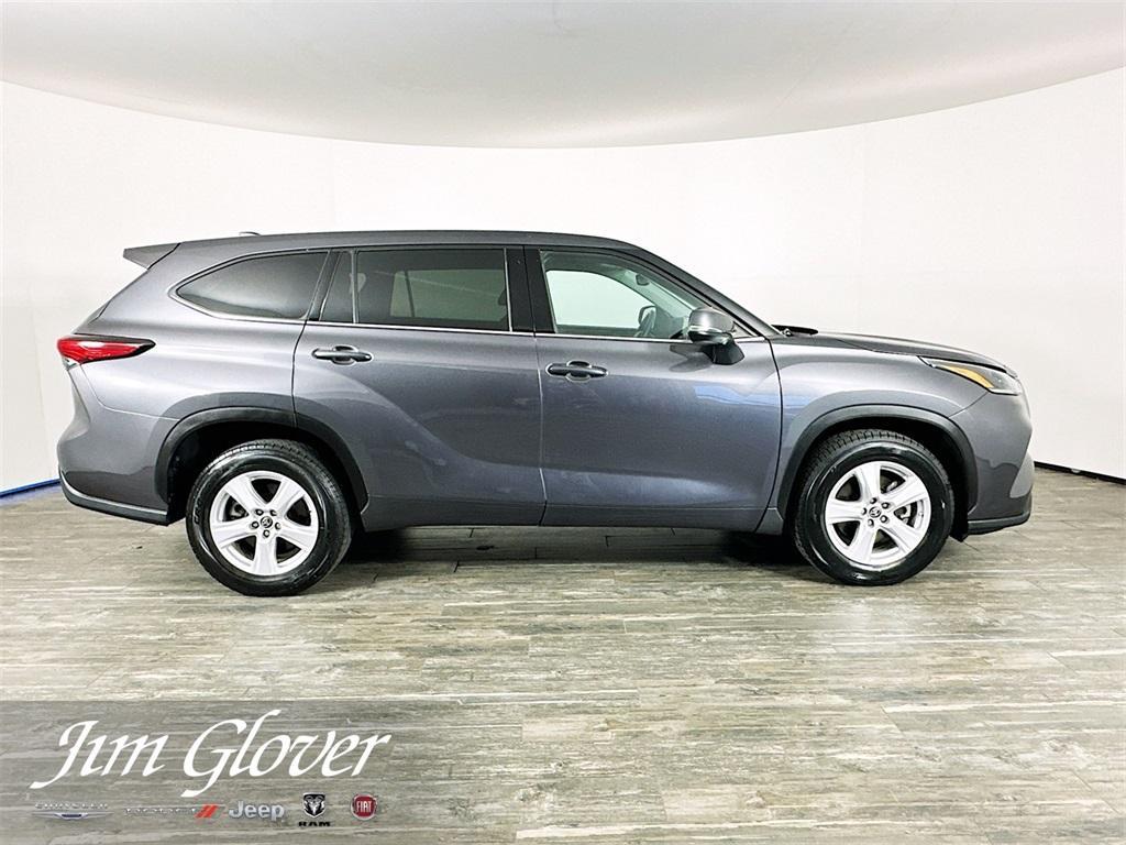 used 2021 Toyota Highlander car, priced at $27,462