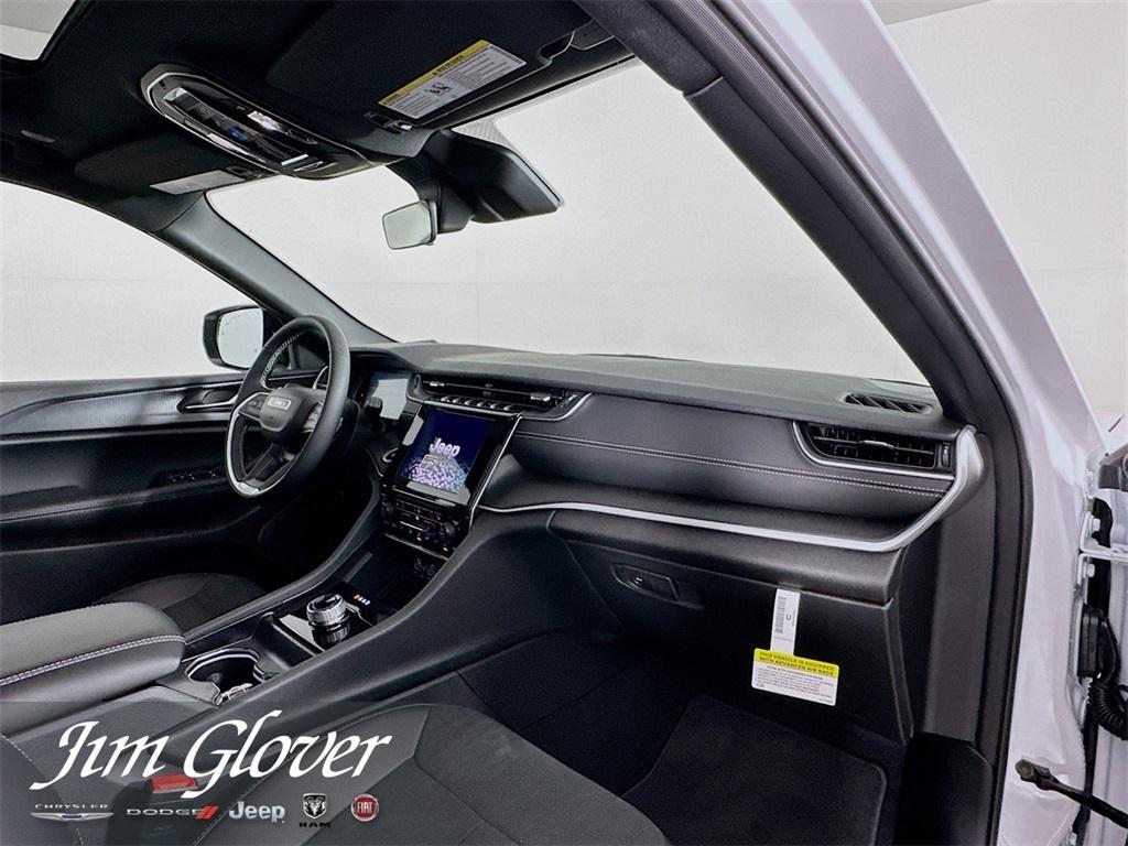 new 2025 Jeep Grand Cherokee L car, priced at $43,087