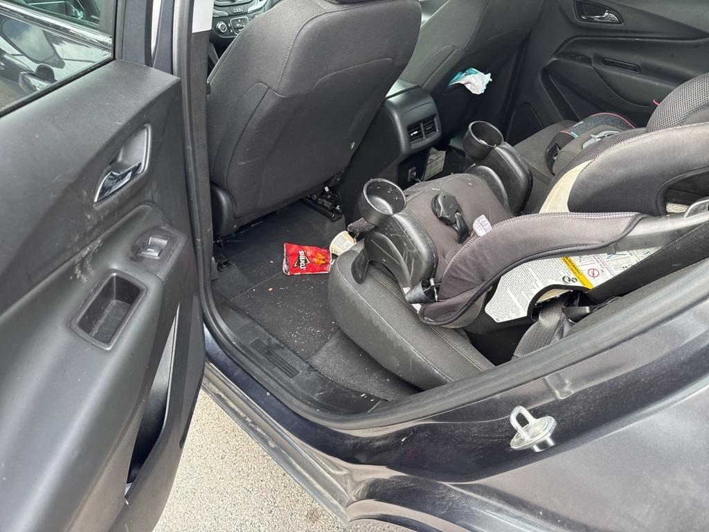 used 2022 Chevrolet Equinox car, priced at $22,995