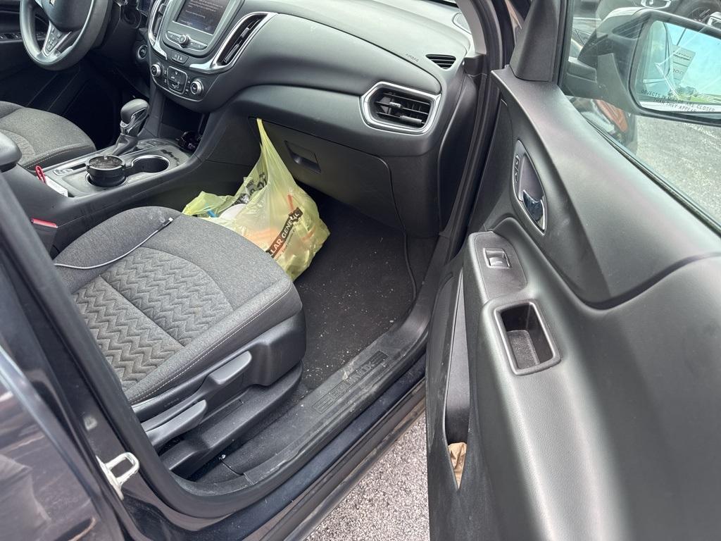 used 2022 Chevrolet Equinox car, priced at $22,995