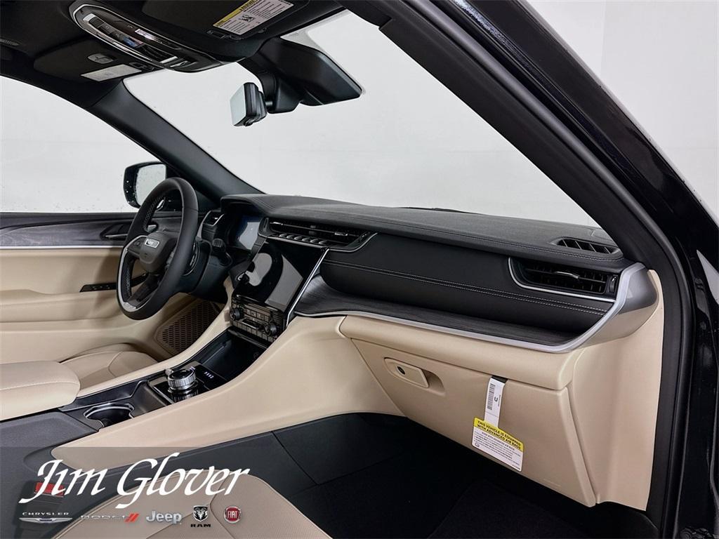 new 2025 Jeep Grand Cherokee L car, priced at $51,469