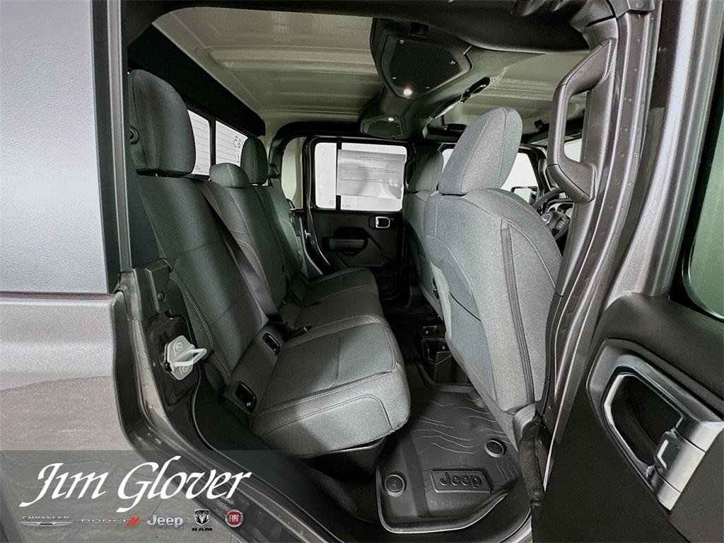 new 2025 Jeep Gladiator car, priced at $48,967