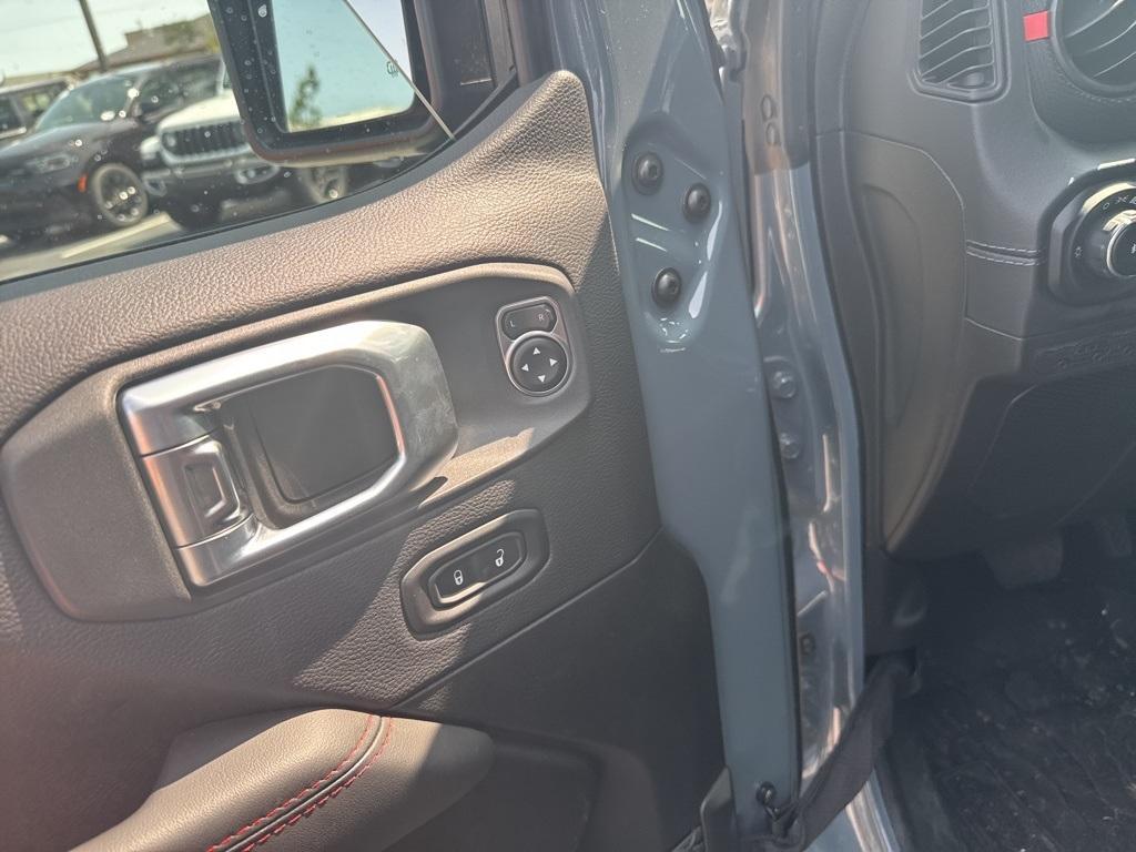 used 2025 Jeep Wrangler car, priced at $54,999
