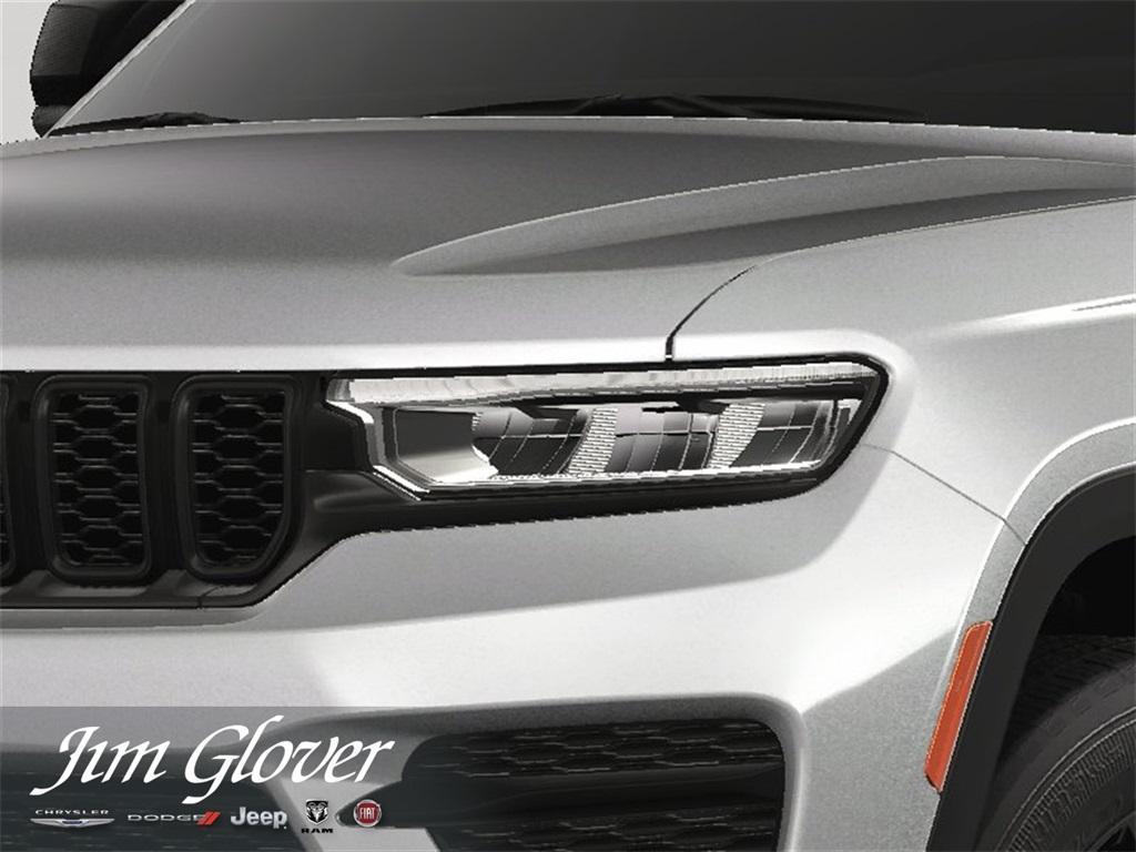 new 2025 Jeep Grand Cherokee car, priced at $37,525