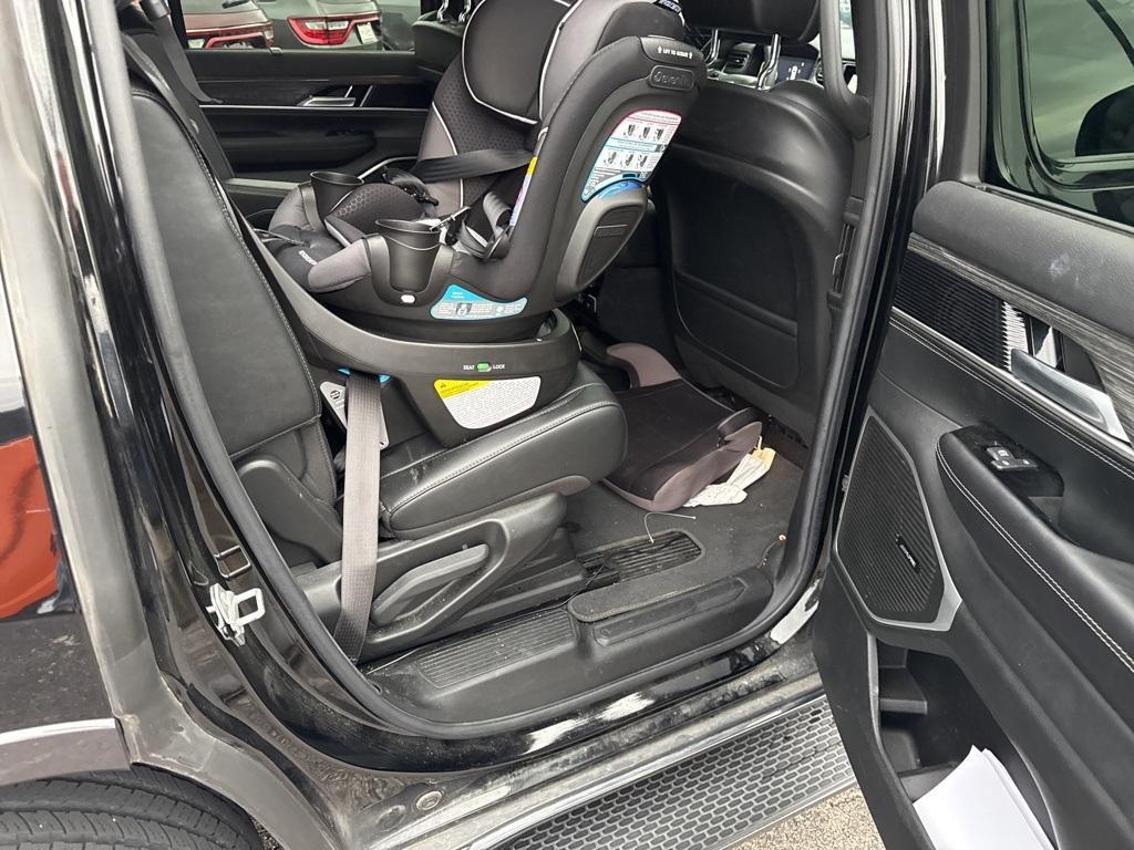 used 2022 Jeep Wagoneer car, priced at $46,638