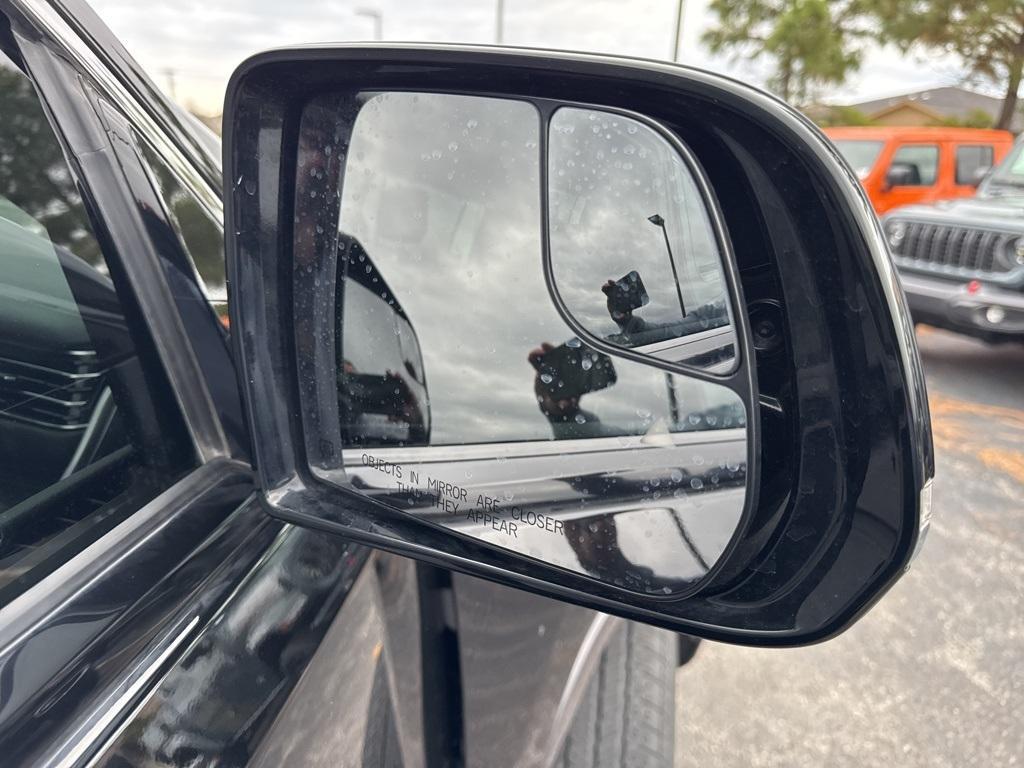 used 2022 Jeep Wagoneer car, priced at $46,638