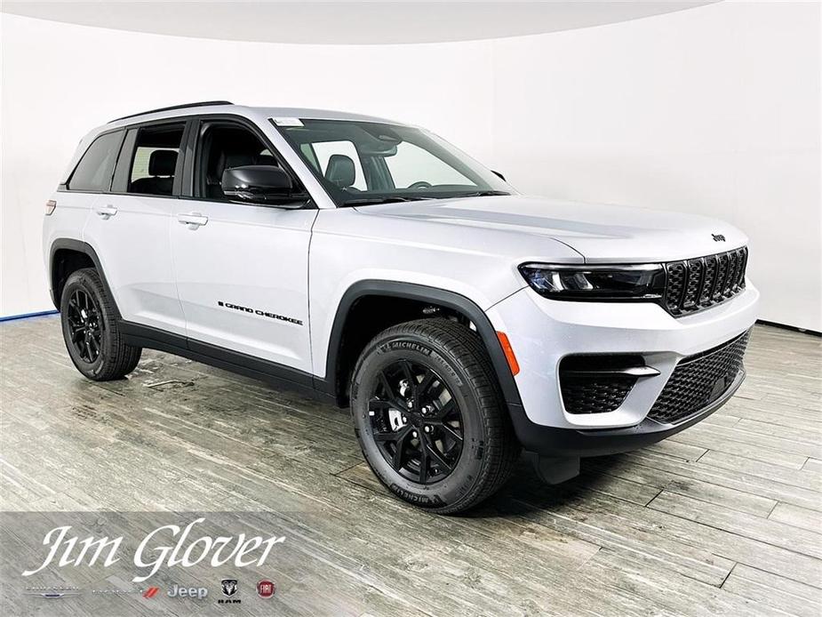 new 2024 Jeep Grand Cherokee car, priced at $39,505