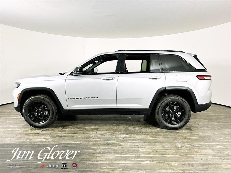 new 2024 Jeep Grand Cherokee car, priced at $39,505