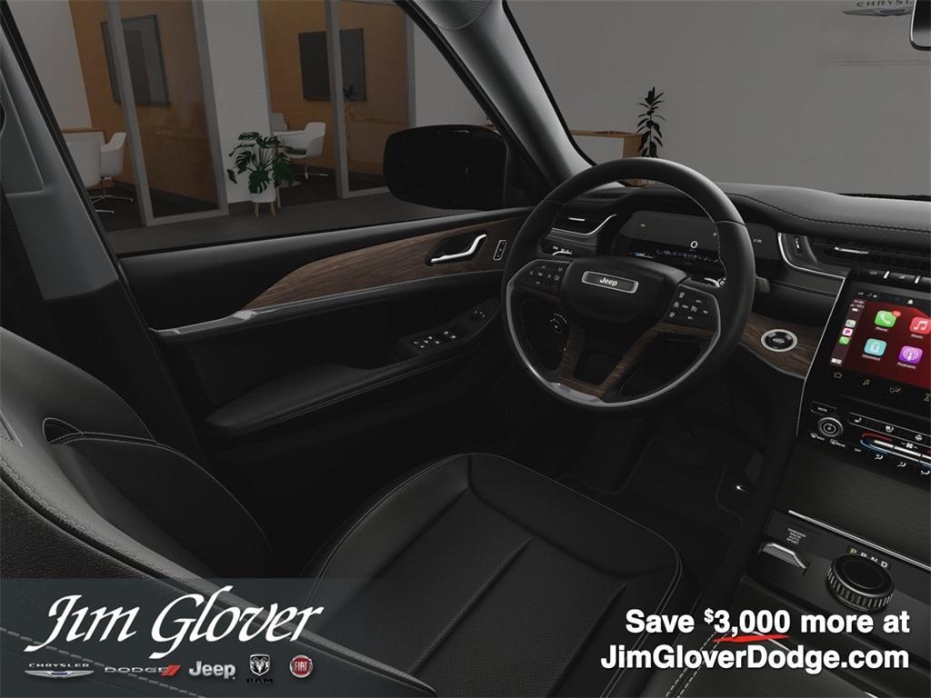 new 2025 Jeep Grand Cherokee car, priced at $47,733