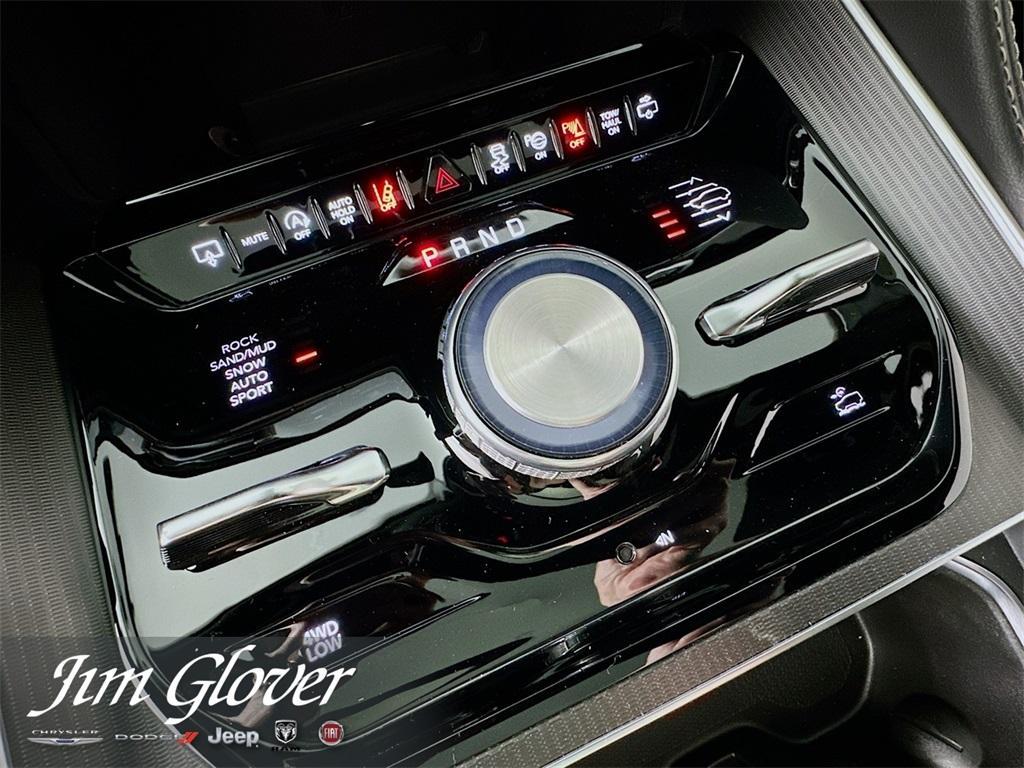 new 2024 Jeep Grand Wagoneer L car, priced at $94,295