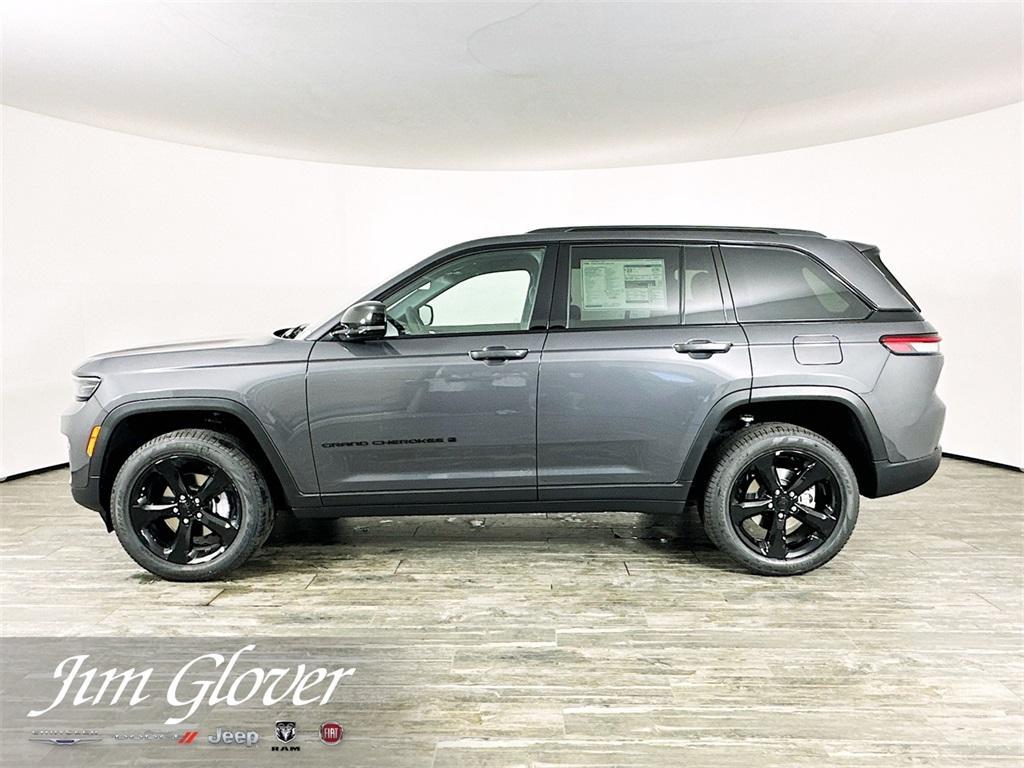 new 2025 Jeep Grand Cherokee car, priced at $44,330