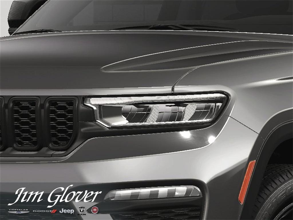new 2025 Jeep Grand Cherokee car, priced at $45,330