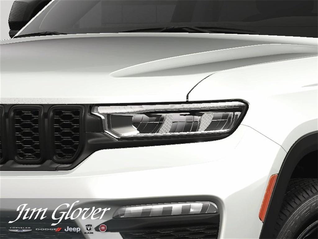 new 2025 Jeep Grand Cherokee car, priced at $44,834
