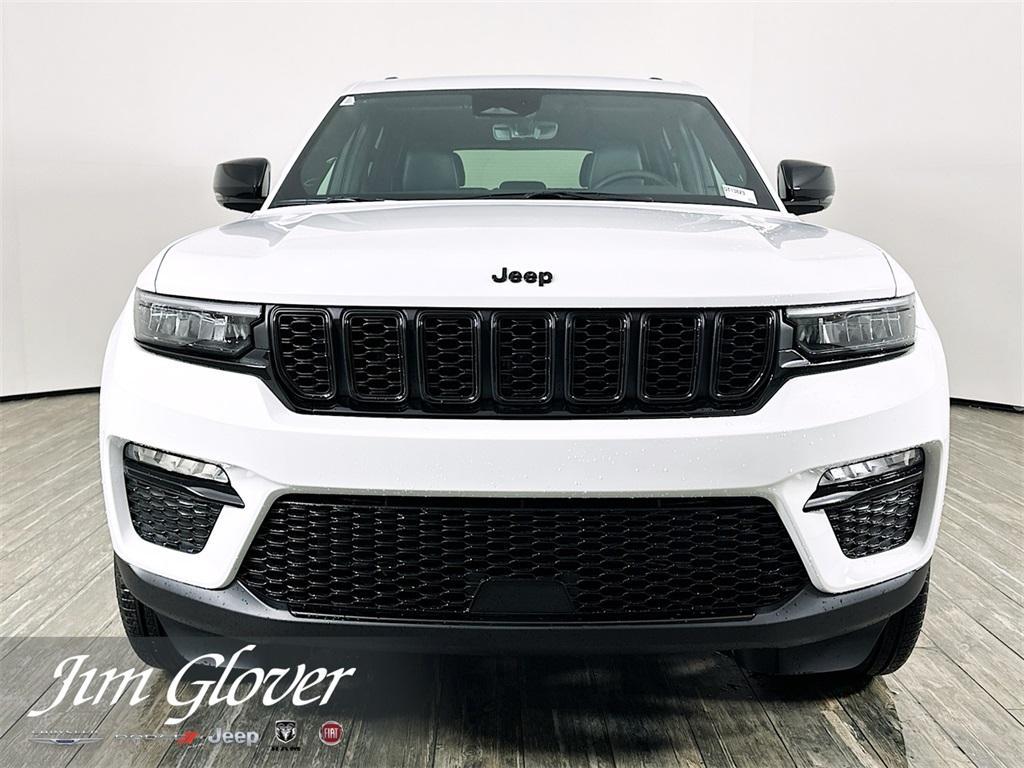 new 2025 Jeep Grand Cherokee car, priced at $43,834