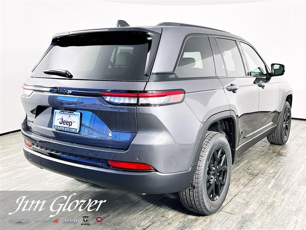new 2025 Jeep Grand Cherokee car, priced at $40,349