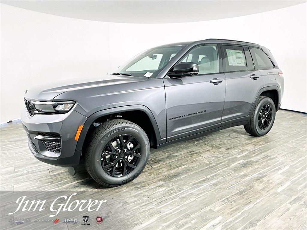 new 2025 Jeep Grand Cherokee car, priced at $40,349