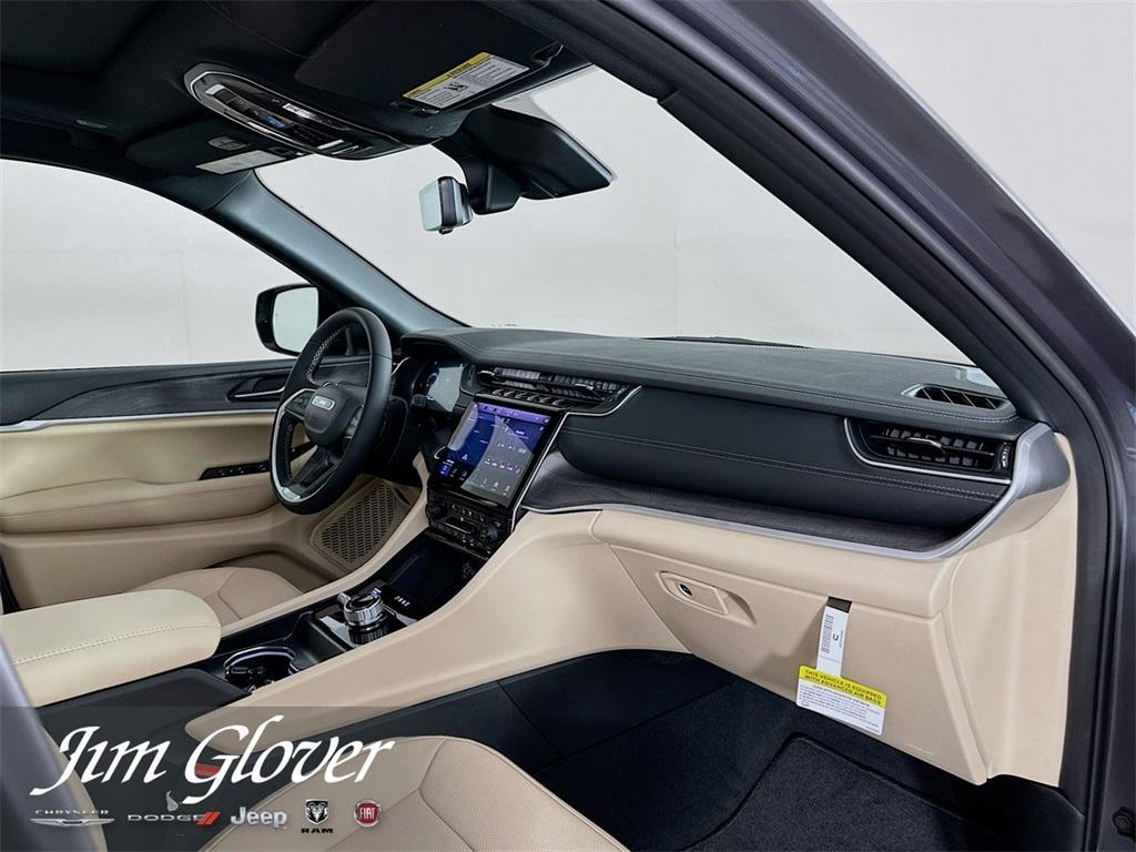 new 2025 Jeep Grand Cherokee L car, priced at $50,469