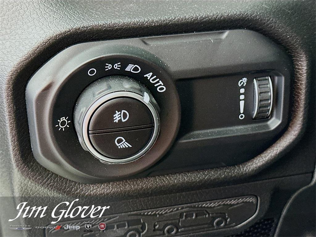 used 2024 Jeep Gladiator car, priced at $38,726