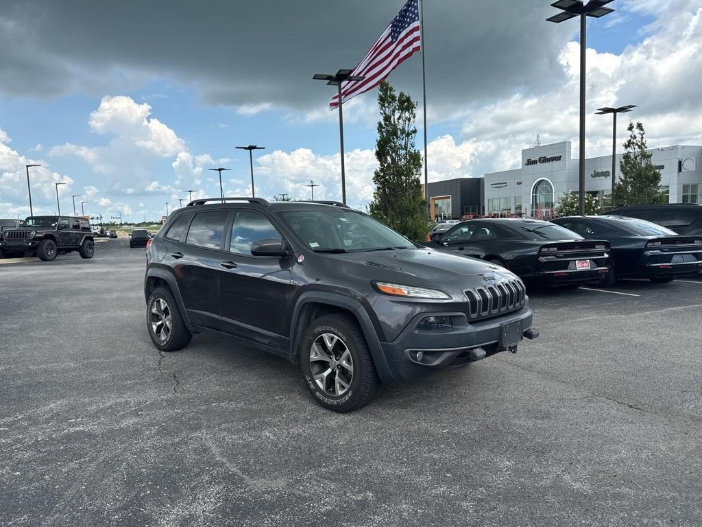 used 2016 Jeep Cherokee car, priced at $15,944