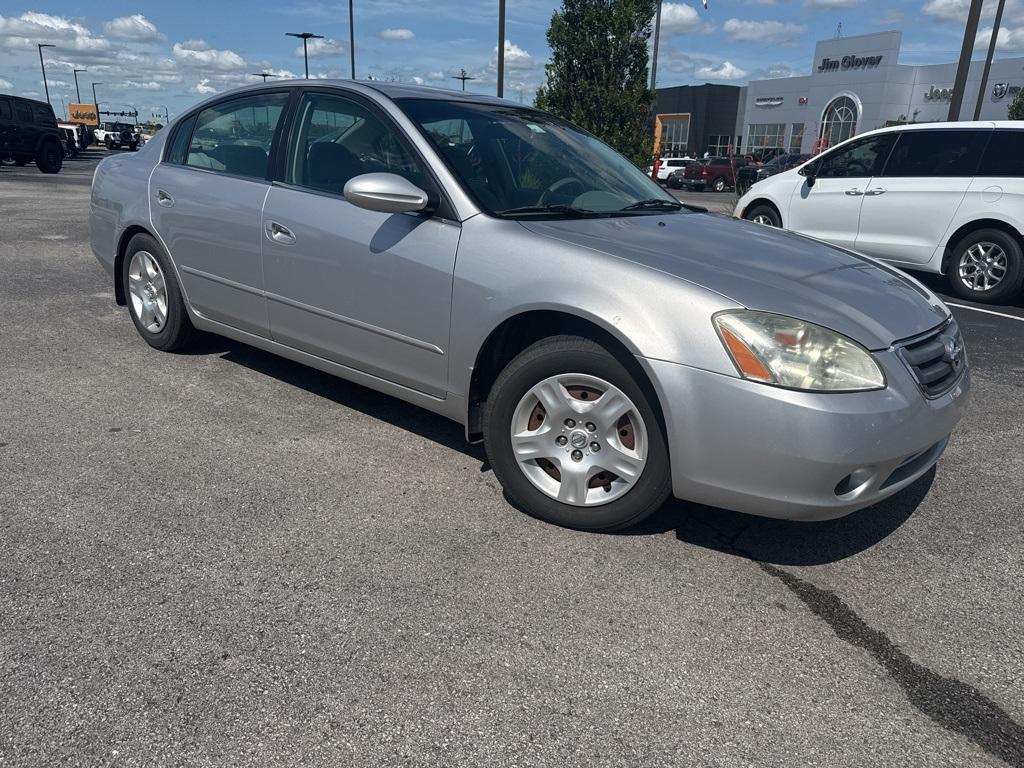 used 2004 Nissan Altima car