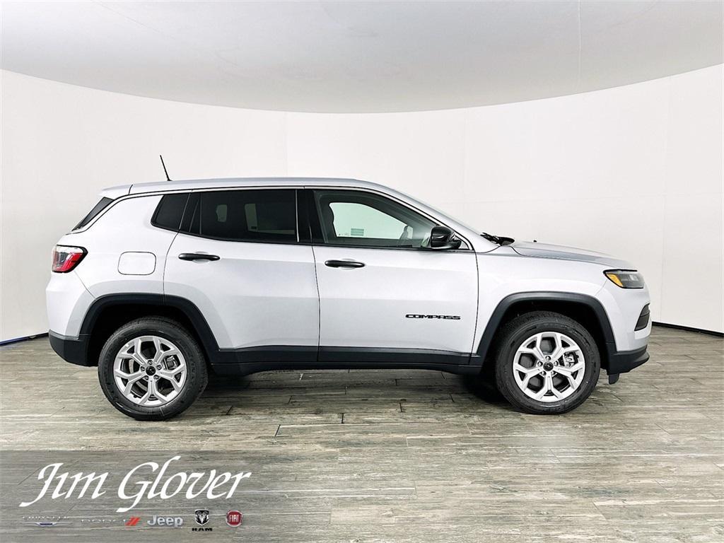 new 2025 Jeep Compass car, priced at $26,090